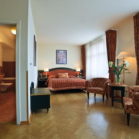 Elysee Hotel Prága Kültér fotó
